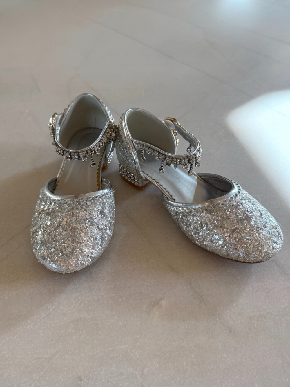 Trish Scully Miss Rodeo Silver Glitter Dress Shoes Girls Size 12 Jeweled Strap